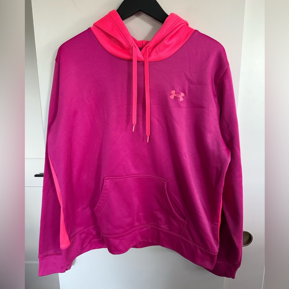Under Armor Sweatshirt Size Large